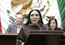 Propone Adriana Campos Huirache deducir del ISR cuotas de inscripción y reinscripción escolar